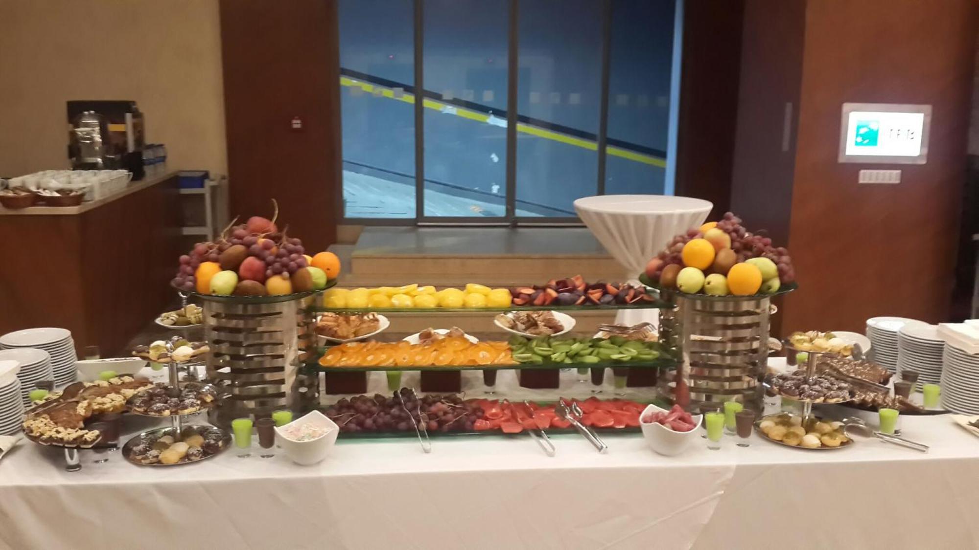 Holiday Inn Gaziantep By Ihg Экстерьер фото